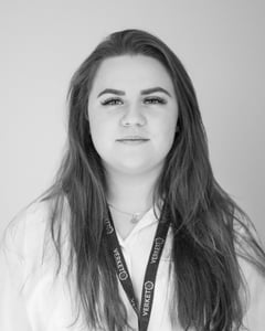 Paulina-svart-hvitt-komprimert